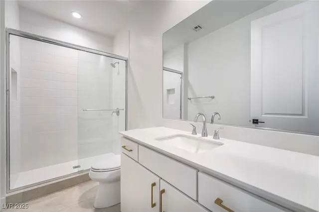 $689,000 | 11528 Hillrise Avenue, Las Vegas, NV 89138