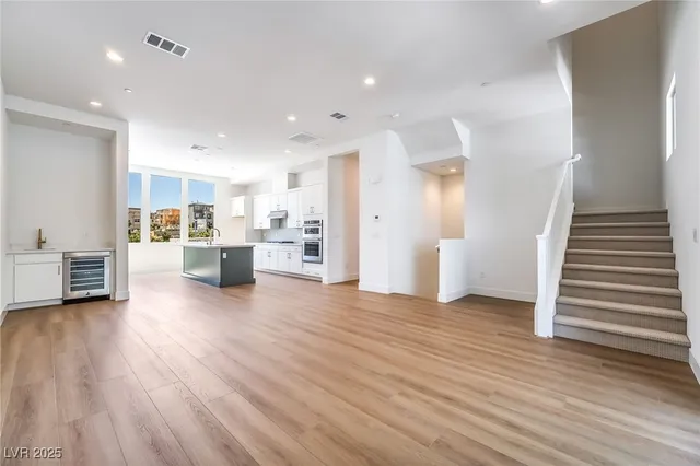 $689,000 | 11528 Hillrise Avenue, Las Vegas, NV 89138