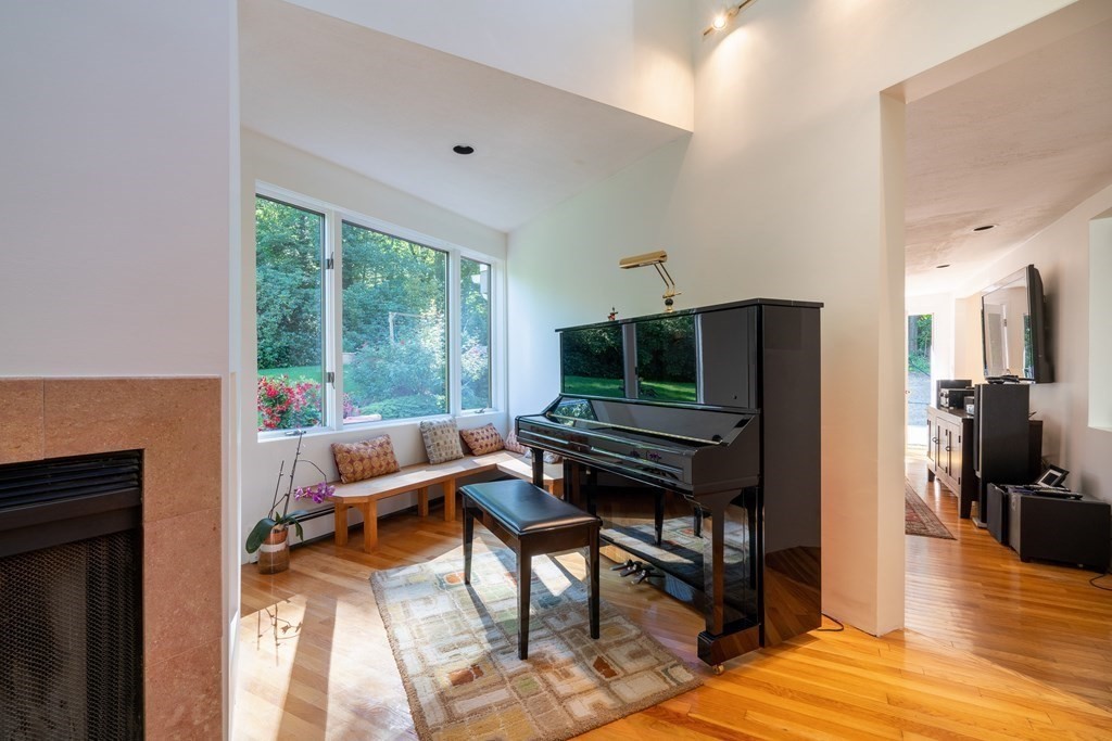 7 Diamond Road Lexington, MA 02420 - Photo 12 of 42