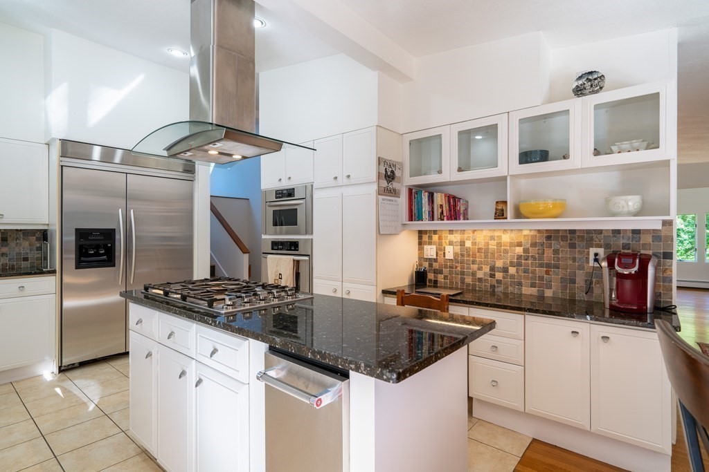 7 Diamond Road Lexington, MA 02420 - Photo 23 of 42