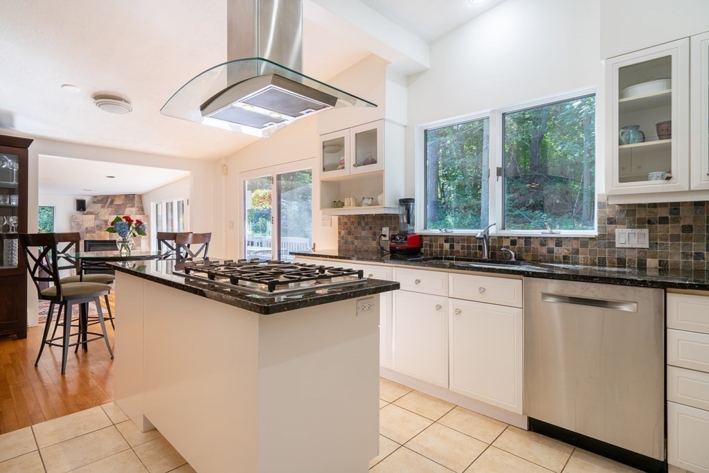 7 Diamond Road Lexington, MA 02420 - Photo 24 of 42