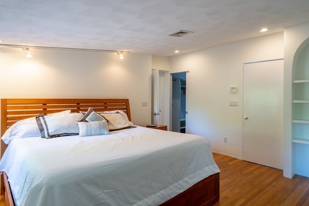 7 Diamond Road Lexington, MA 02420 - Photo 28 of 42