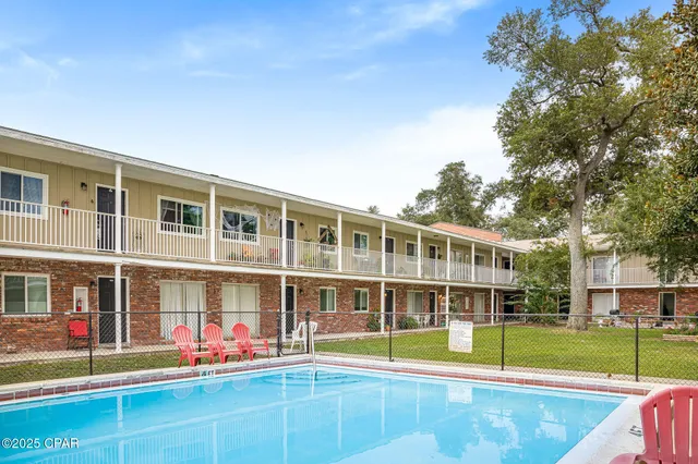 $6,197,500 | 240 Harmon Avenue, Panama City, FL 32401