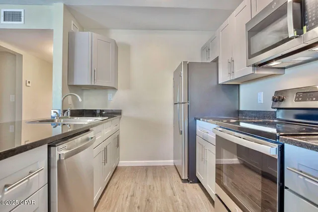 $6,197,500 | 240 Harmon Avenue, Panama City, FL 32401