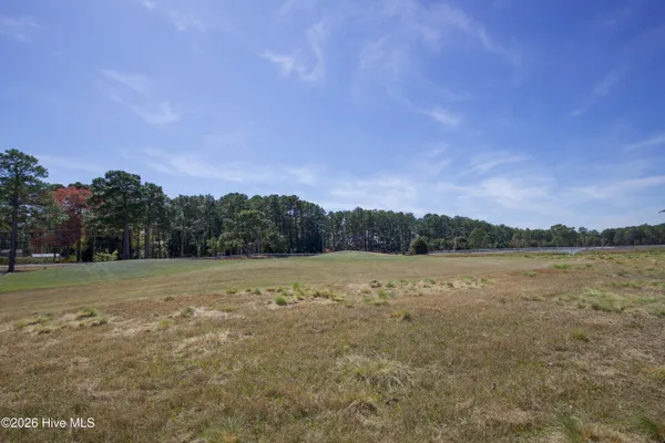 $660,000 | 332 Magnolia Circle, Southern Pines, NC 28387