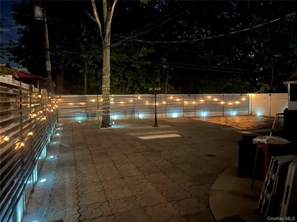 $999,999 | 30 Norfolk Drive East, Elmont, NY 11003