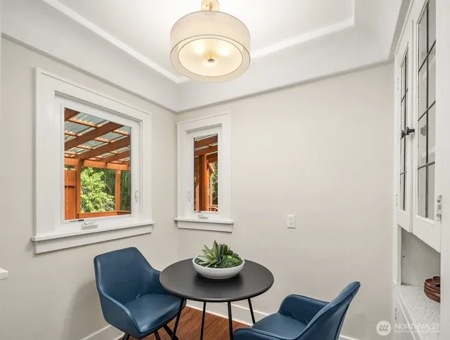 $990,000 | 14008 Stone Avenue North, Seattle, WA 98133