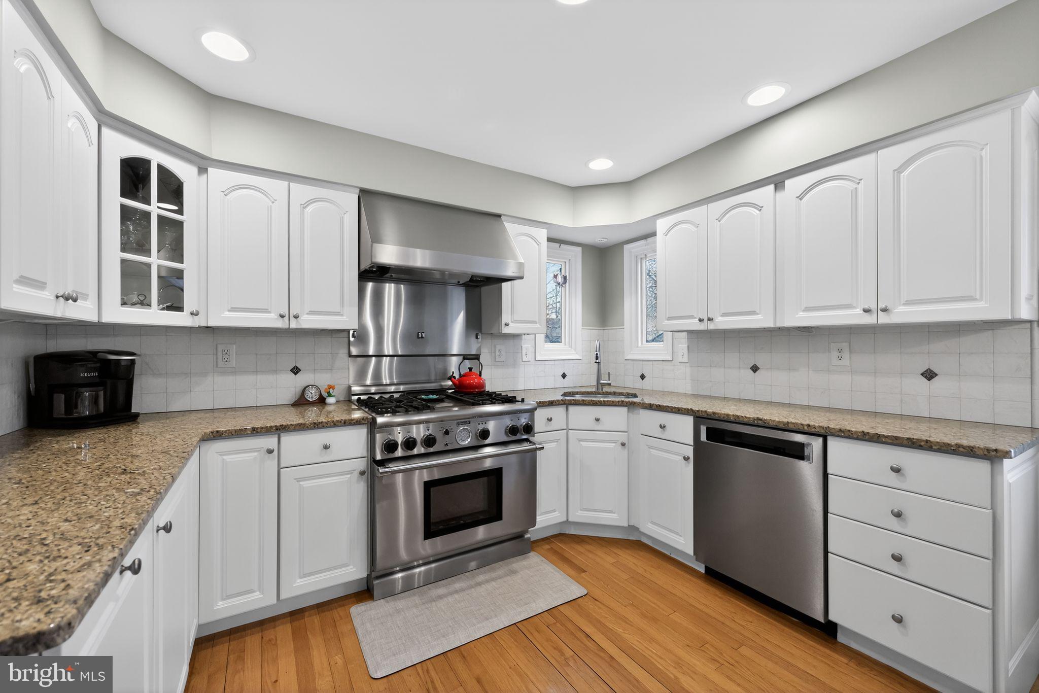 4873 Church Road Mount Laurel, NJ 08054 - Photo 9 of 27