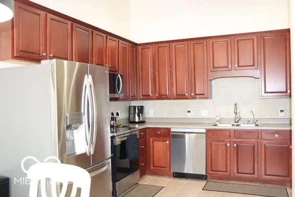 $2,300 | 528 Dylan Drive, Avon, IN 46123