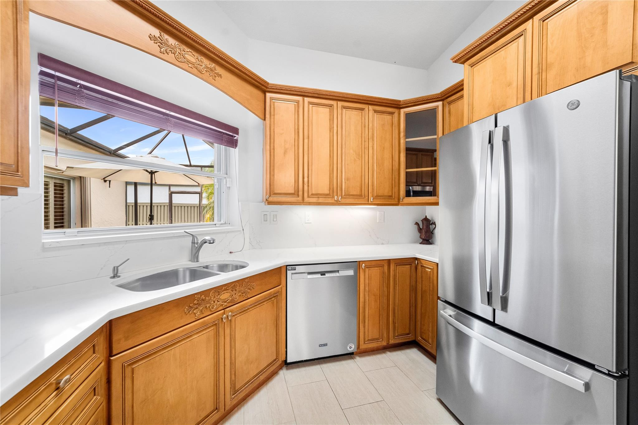 6558 Abbey Road Parkland, FL 33067 - Photo 6 of 52 Photo 6