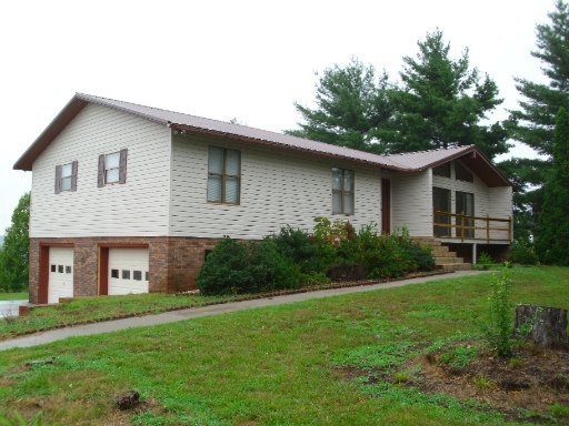 3325 Best Road Maryville, TN 37803 - Photo 1 of 1 Primary Photo