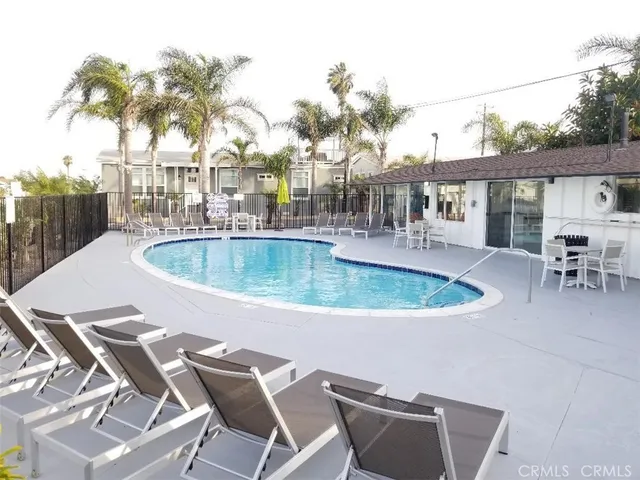 $280,000 | 21752 Pacific Coast Highway, Unit 20A, Huntington Beach, CA 92646