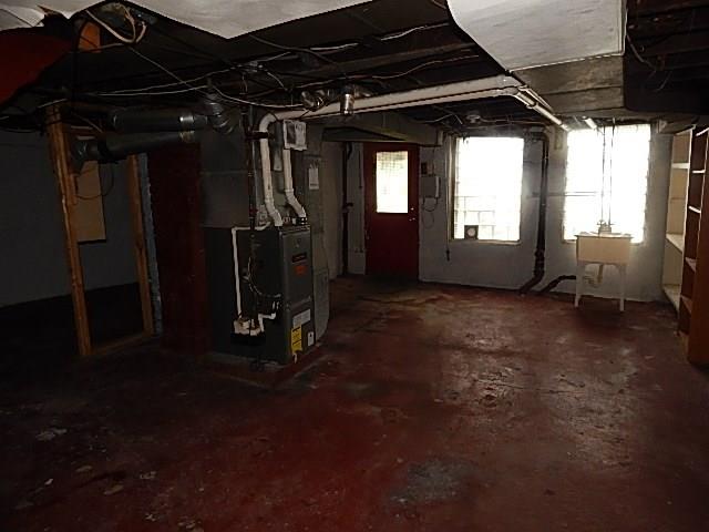 1448 Fleming Avenue McKees Rocks, PA 15136 - Photo 10 of 15 Gallery Image 10