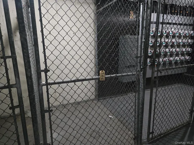 $125,000 | 1840 Crompond Road, Unit 9A6, Peekskill, NY 10566