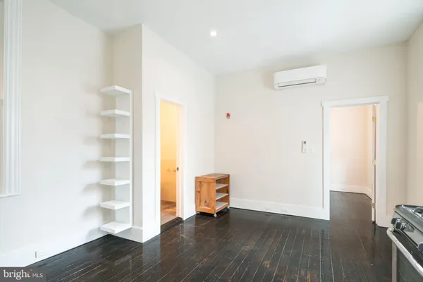 $1,750 | 1836 Delancey Place, Unit 1, Philadelphia, PA 19103