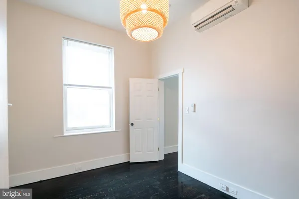 $1,750 | 1836 Delancey Place, Unit 1, Philadelphia, PA 19103