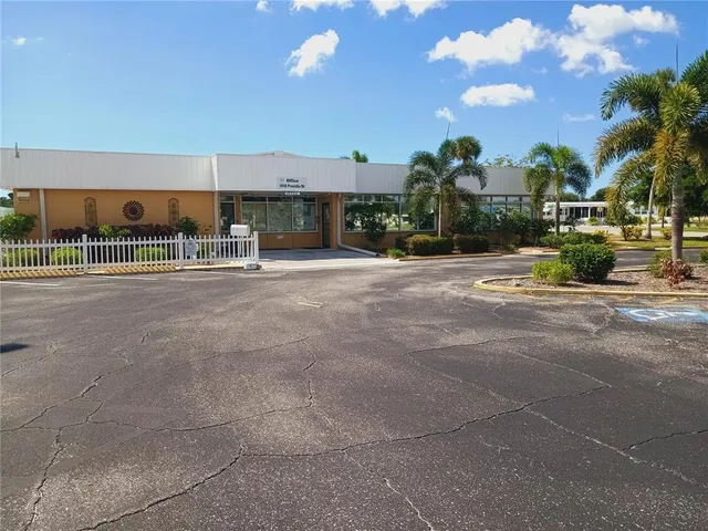 $149,000 | 5229 Bel Air Avenue, Sarasota, FL 34234