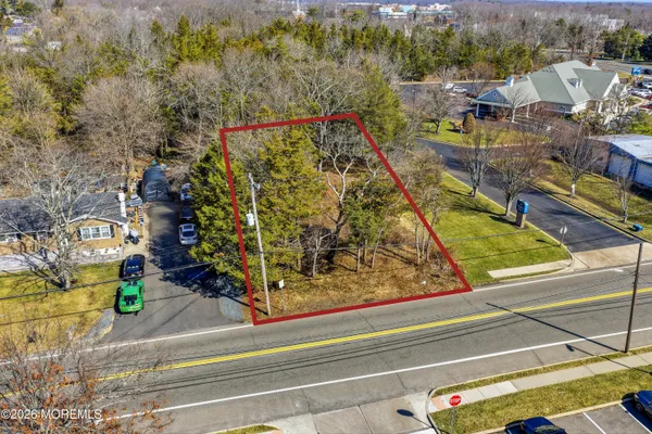 $165,000 | 178 Walnut Street, Toms River, NJ 08753