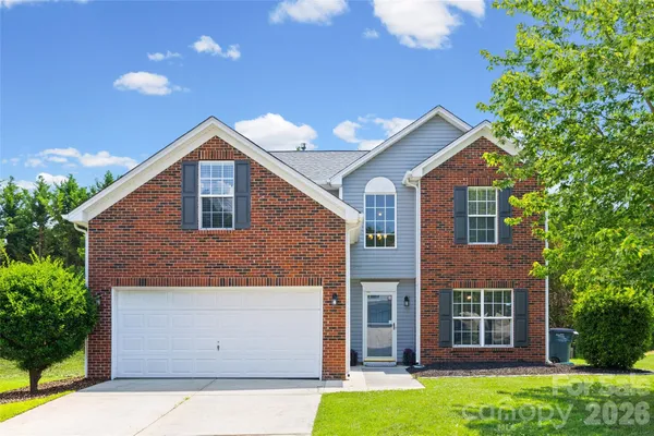$500,000 | 7076 White Bluff Drive, Tega Cay, SC 29708