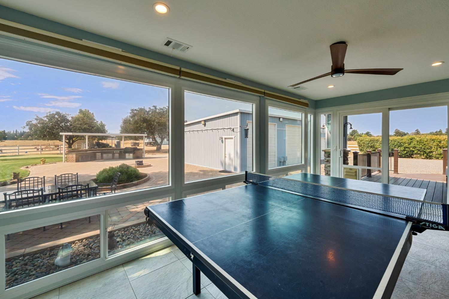 8655 Bader Road Elk Grove, CA 95624 - Photo 36 of 91 Gallery Image 36
