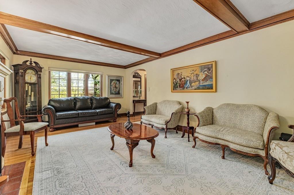 132 Beverly Road Brookline, MA 02467 - Photo 35 of 36 a living room with furniture and a window