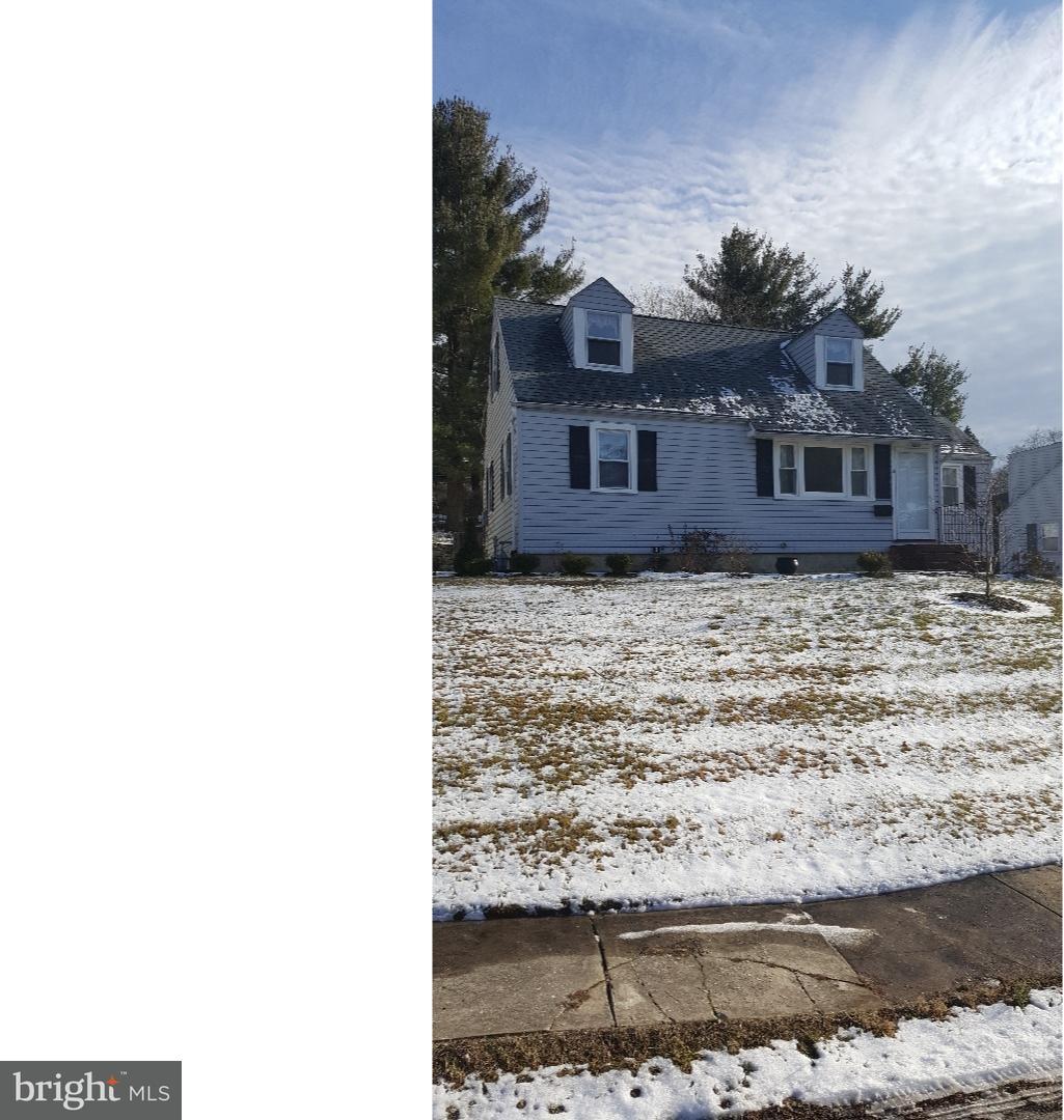 13 Woodhill Road Newtown Square, PA 19073 - Photo 3 of 14 Exterior Front