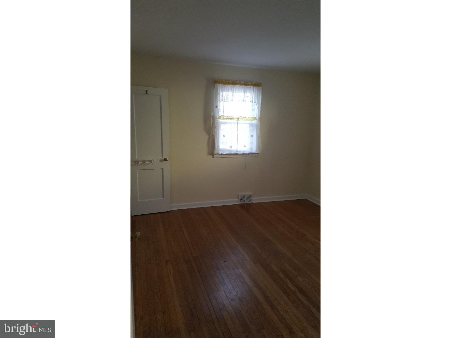 13 Woodhill Road Newtown Square, PA 19073 - Photo 7 of 14 Bedroom - Main