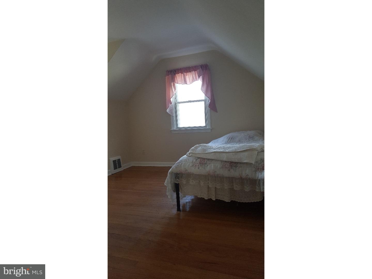 13 Woodhill Road Newtown Square, PA 19073 - Photo 10 of 14 Bedroom 3