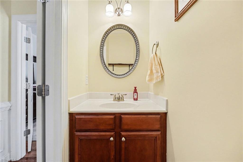 115 Town Pfafftown, NC 27040 - Photo 12 of 29