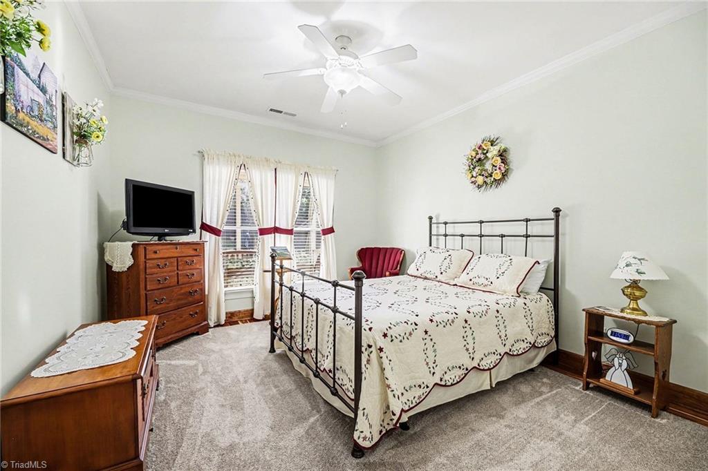 115 Town Pfafftown, NC 27040 - Photo 18 of 29