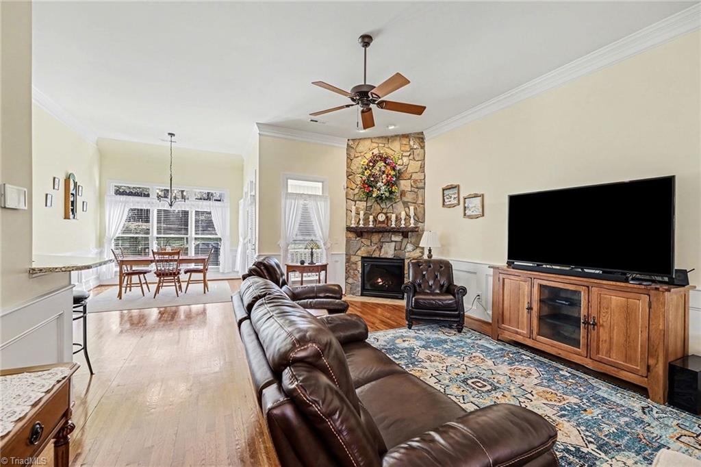 115 Town Pfafftown, NC 27040 - Photo 5 of 29