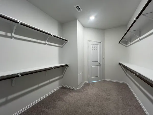 $2,750 | 2018 Matlock Circle, Hutto, TX 78634