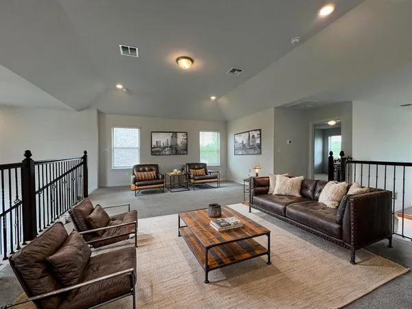 $2,750 | 2018 Matlock Circle, Hutto, TX 78634