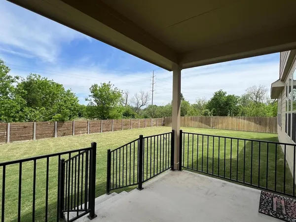 $2,750 | 2018 Matlock Circle, Hutto, TX 78634