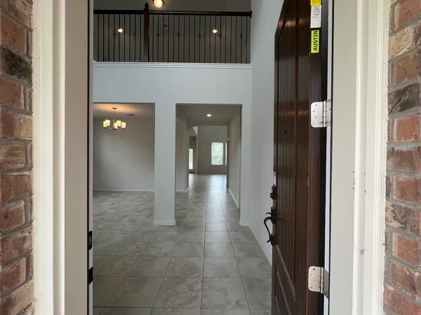 $2,750 | 2018 Matlock Circle, Hutto, TX 78634