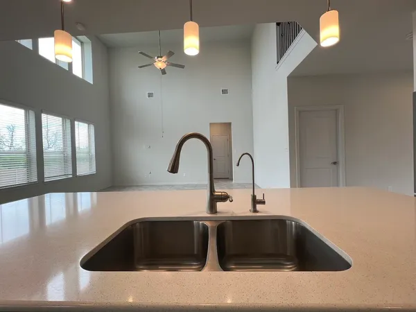 $2,750 | 2018 Matlock Circle, Hutto, TX 78634