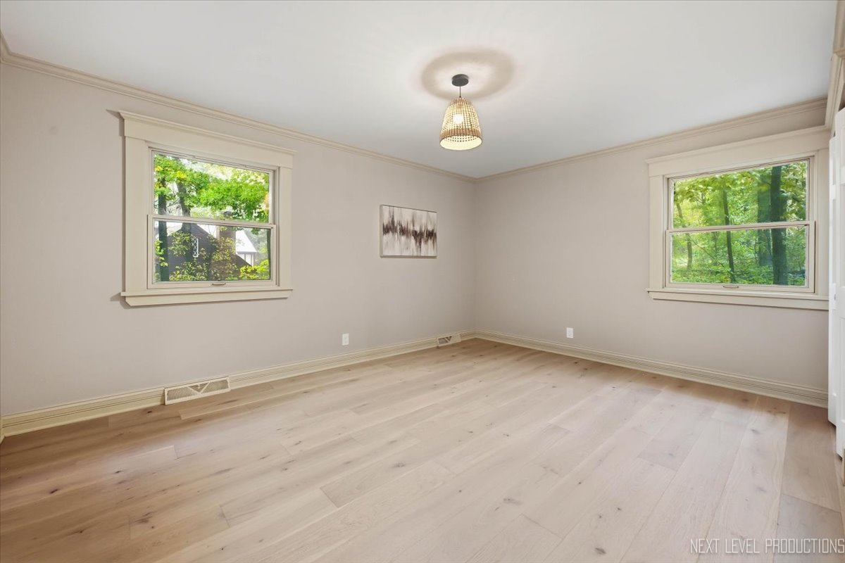 36W584 Wild Rose Road St. Charles, IL 60174 - Photo 25 of 58 Gallery Image 25