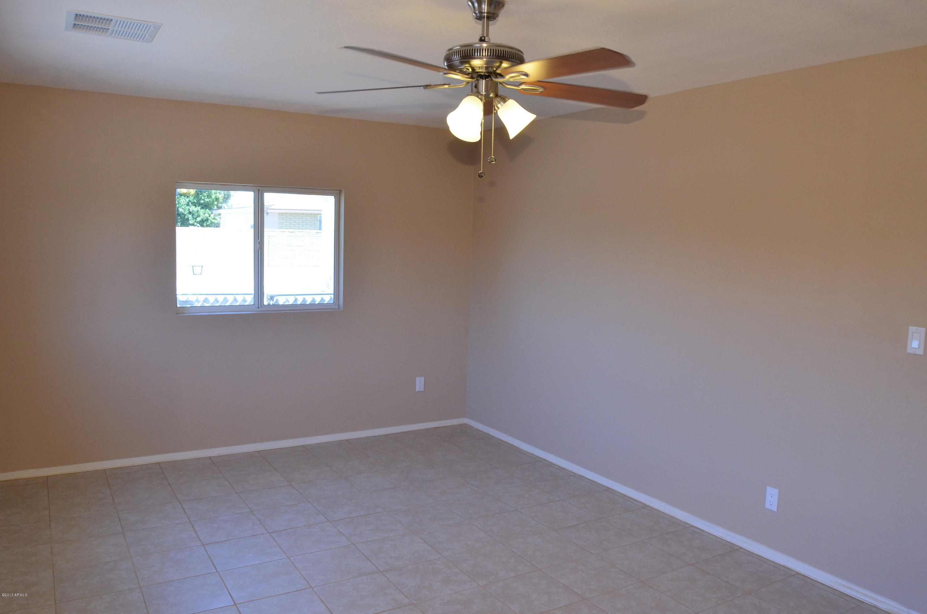 6537 East Decatur Street Mesa, AZ 85205 - Photo 10 of 17 DSC_0903