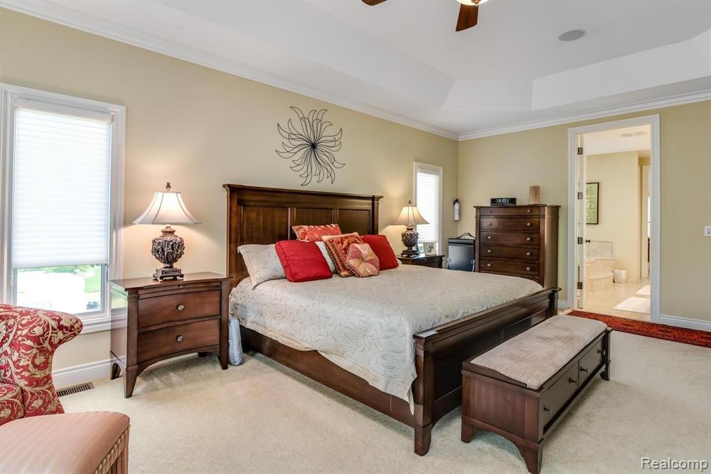 661 Langley Road Rochester Hills, MI 48309 - Photo 24 of 41