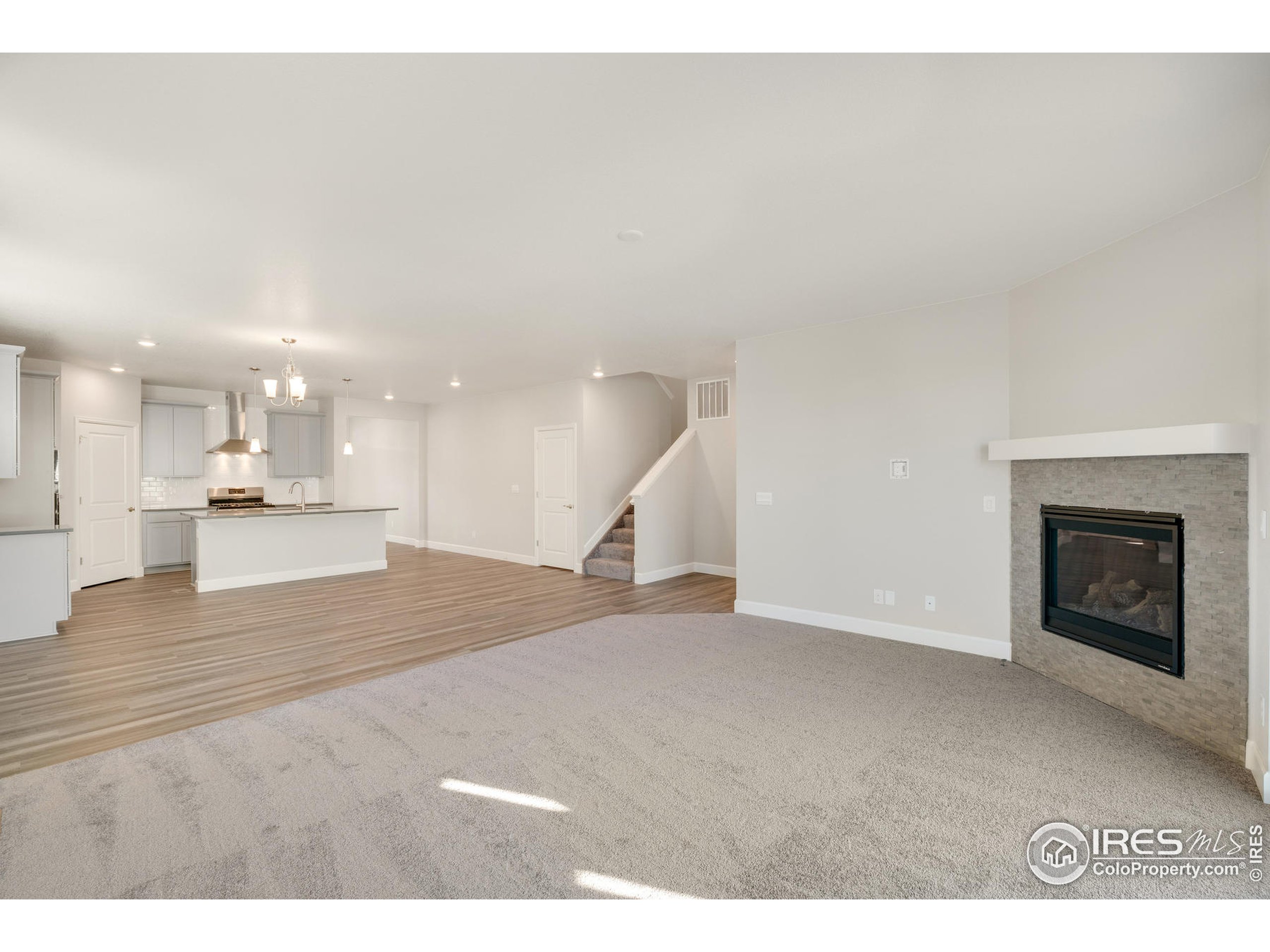 6093 Greybull Road Timnath, CO 80547 - Photo 4 of 36