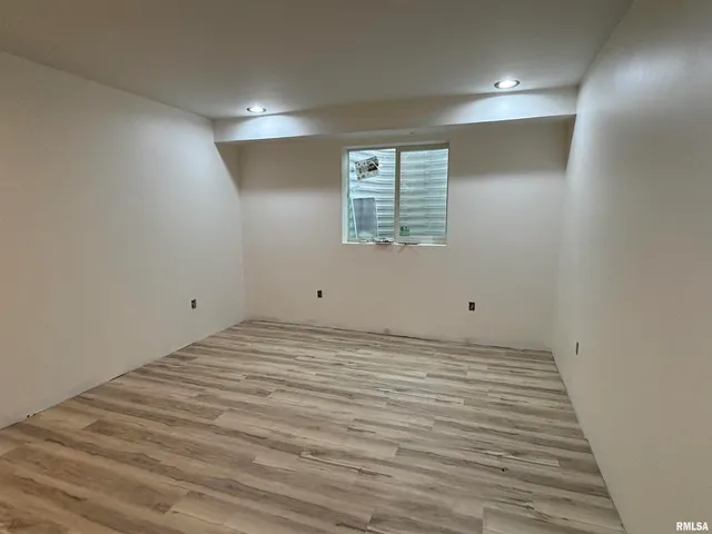 $464,900 | 1819 Zara, Clinton, IA 52732