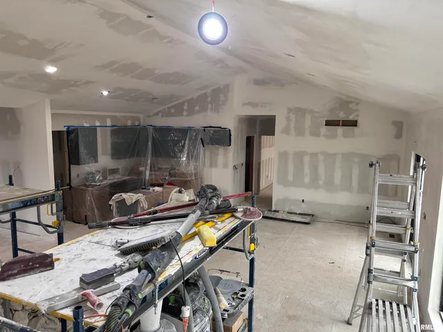 $464,900 | 1819 Zara, Clinton, IA 52732