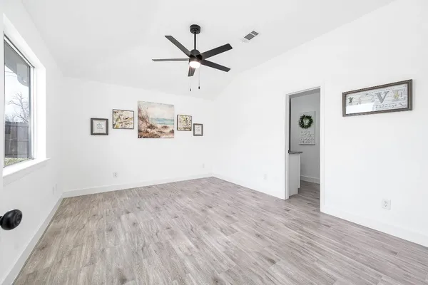 $1,800 | 5130 Riverwood Drive, Richmond, TX 77469