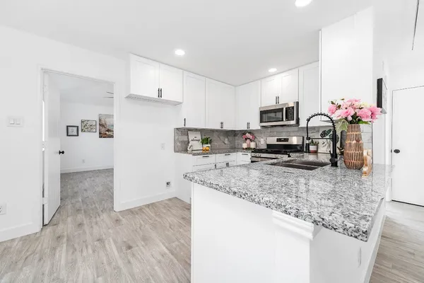 $1,800 | 5130 Riverwood Drive, Richmond, TX 77469