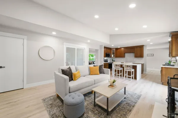$734,500 | 172 Salinas Drive, Vacaville, CA 95688