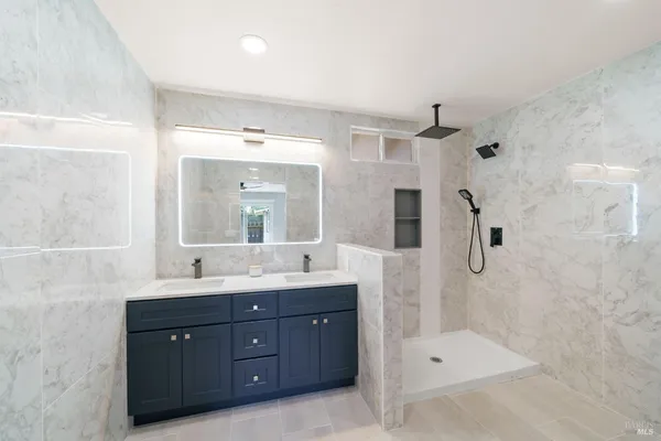 $734,500 | 172 Salinas Drive, Vacaville, CA 95688