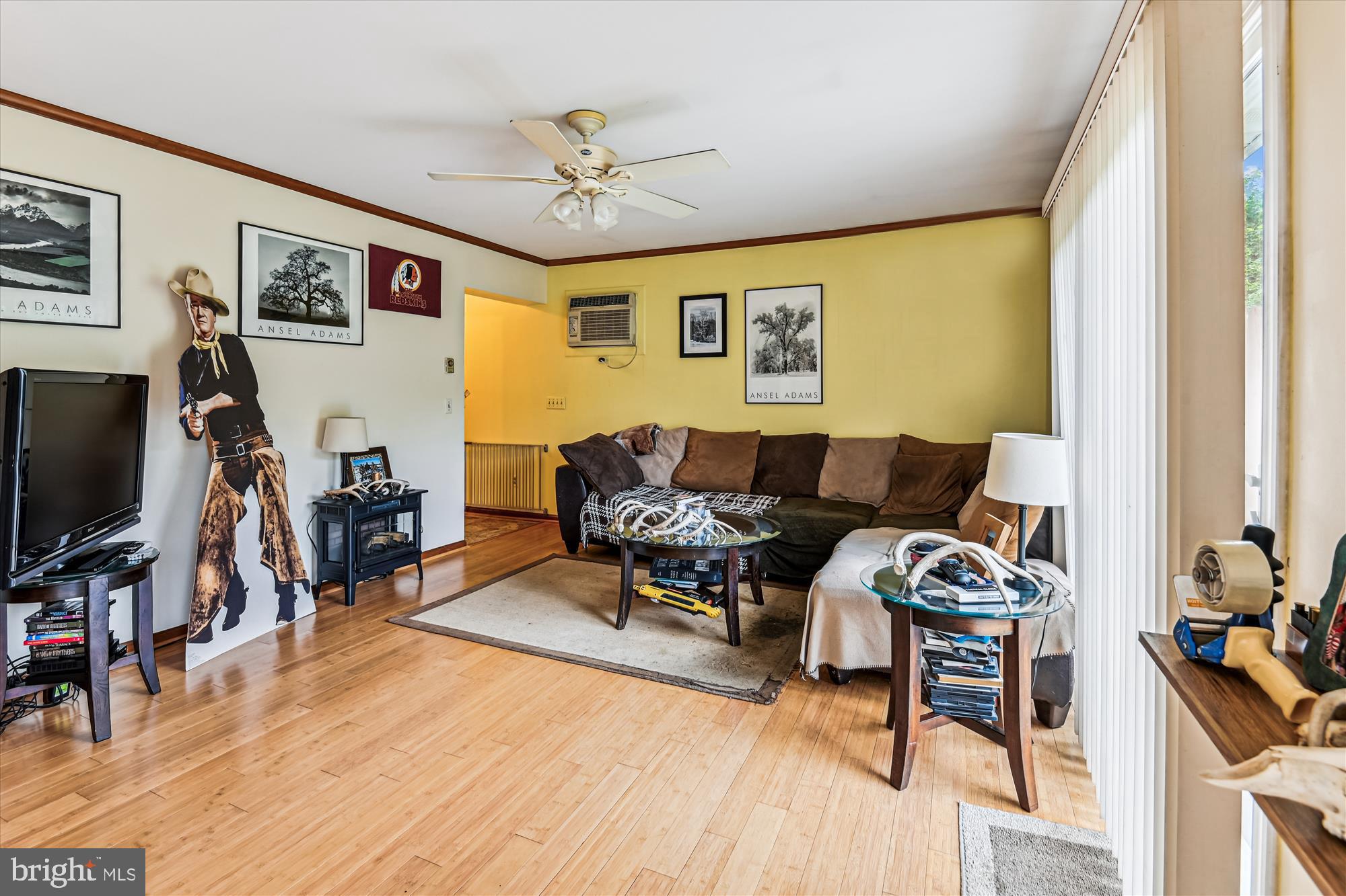4441 Solomons Island Road Harwood, MD 20776 - Photo 62 of 87 a living room with furniture and a flat screen tv
