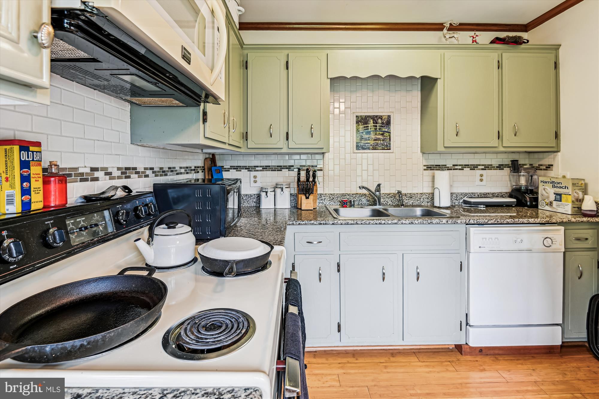 4441 Solomons Island Road Harwood, MD 20776 - Photo 71 of 87 Quality Appliances