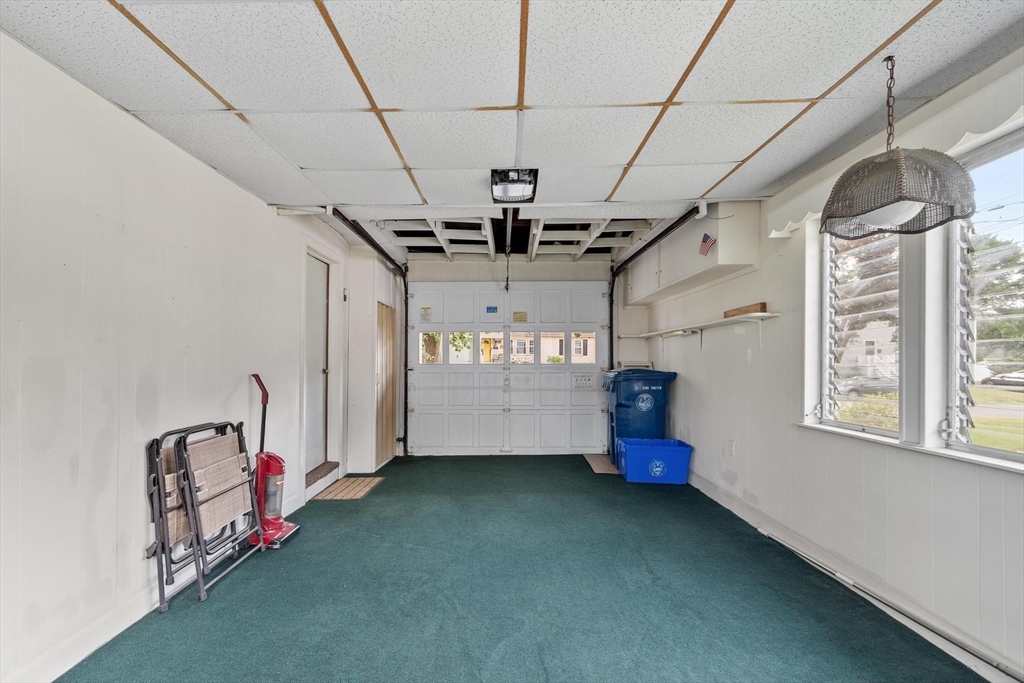 48 Chickering Street Lawrence, MA 01843 - Photo 25 of 38
