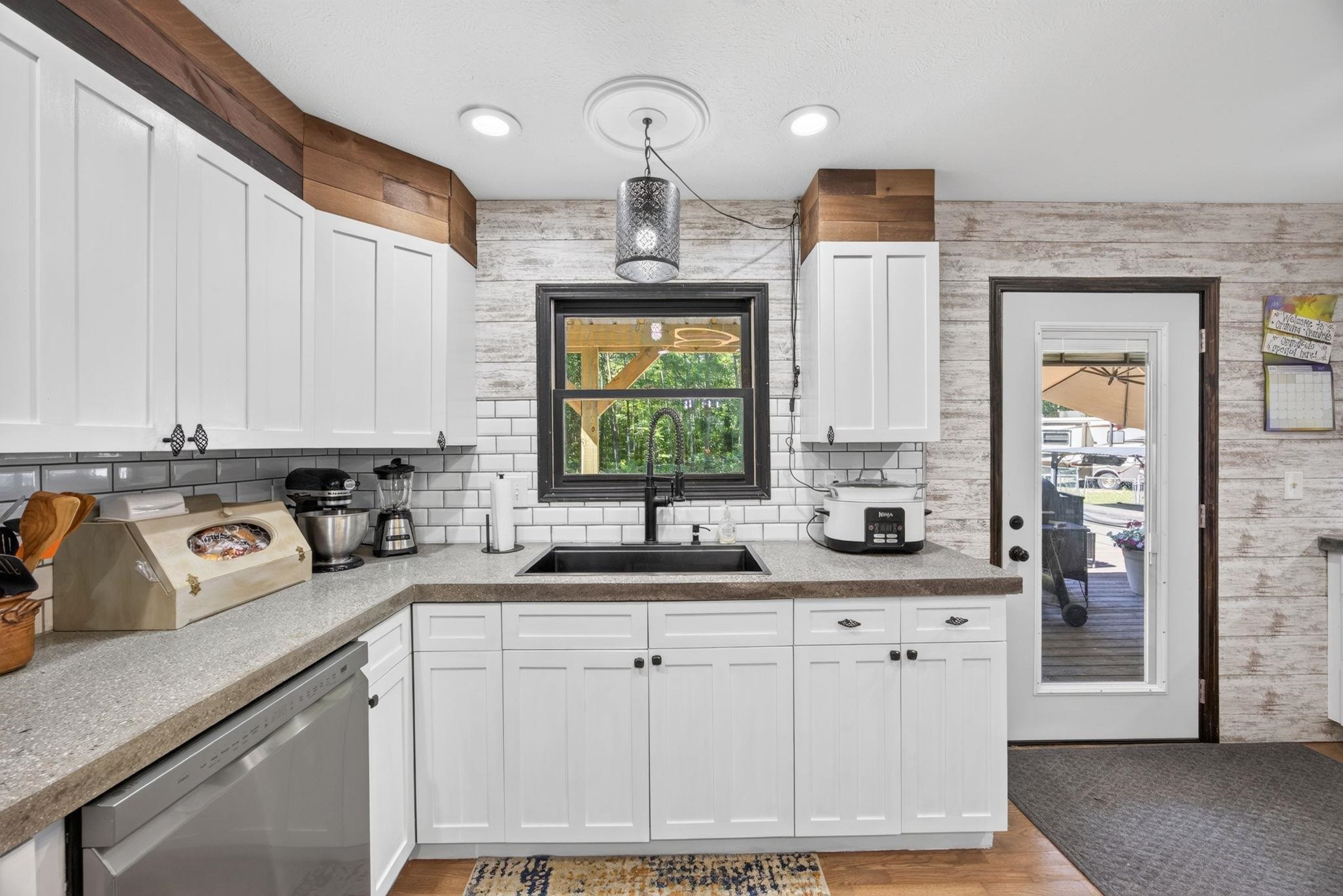 5358 South Seeley Road Cadillac, MI 49601 - Photo 8 of 57